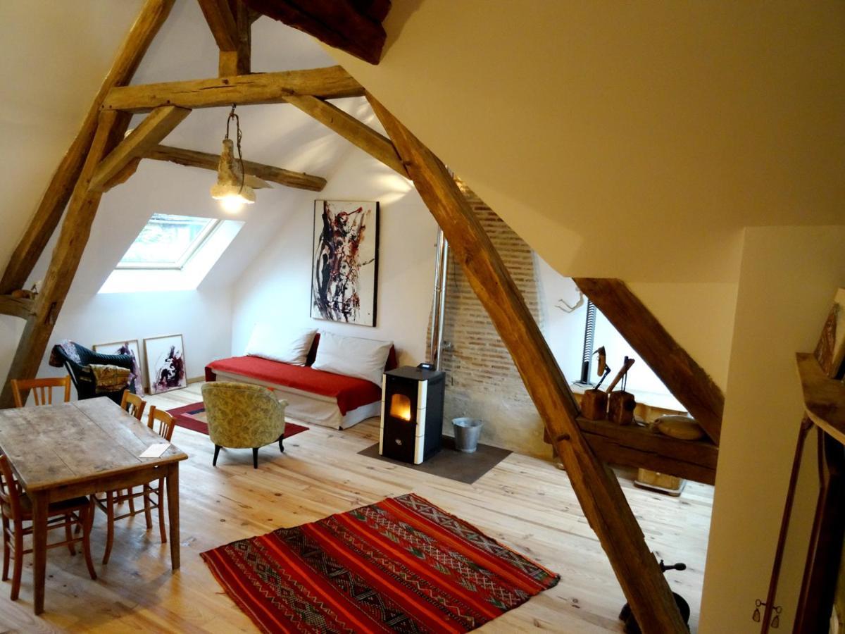 Bed and Breakfast L'Escalier Des Reves Saint-Sauveur-en-Puisaye Zewnętrze zdjęcie