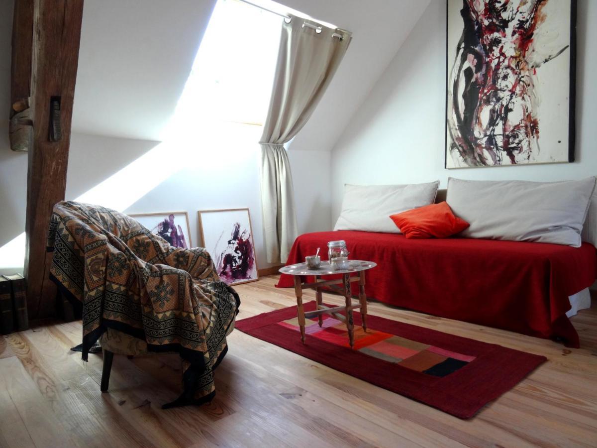 Bed and Breakfast L'Escalier Des Reves Saint-Sauveur-en-Puisaye Zewnętrze zdjęcie