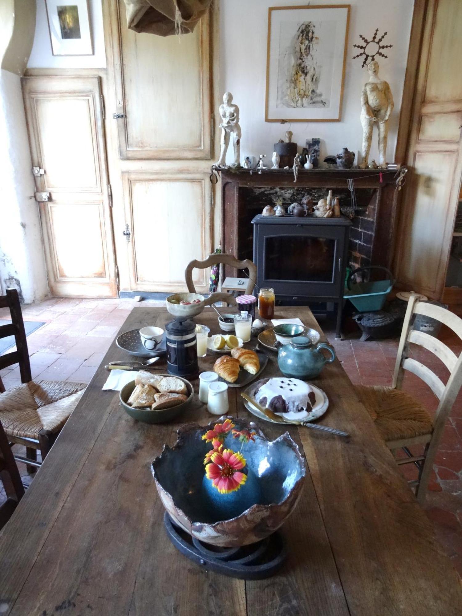 Bed and Breakfast L'Escalier Des Reves Saint-Sauveur-en-Puisaye Zewnętrze zdjęcie
